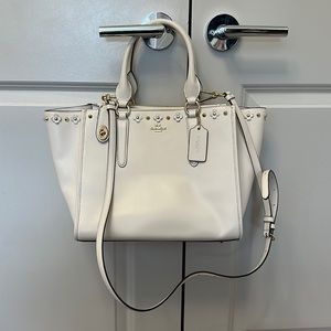 Like New Off White Coach Flower Bag